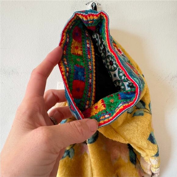 NWT Johnny Was Reversible Yellow Floral Embroidered Christmas Holiday Stocking - Picture 7 of 7